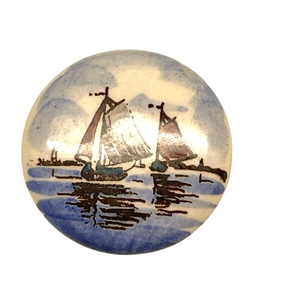 Vintage Hand-Painted Sailing Ship Brooch Pin - Picture 1 of 4